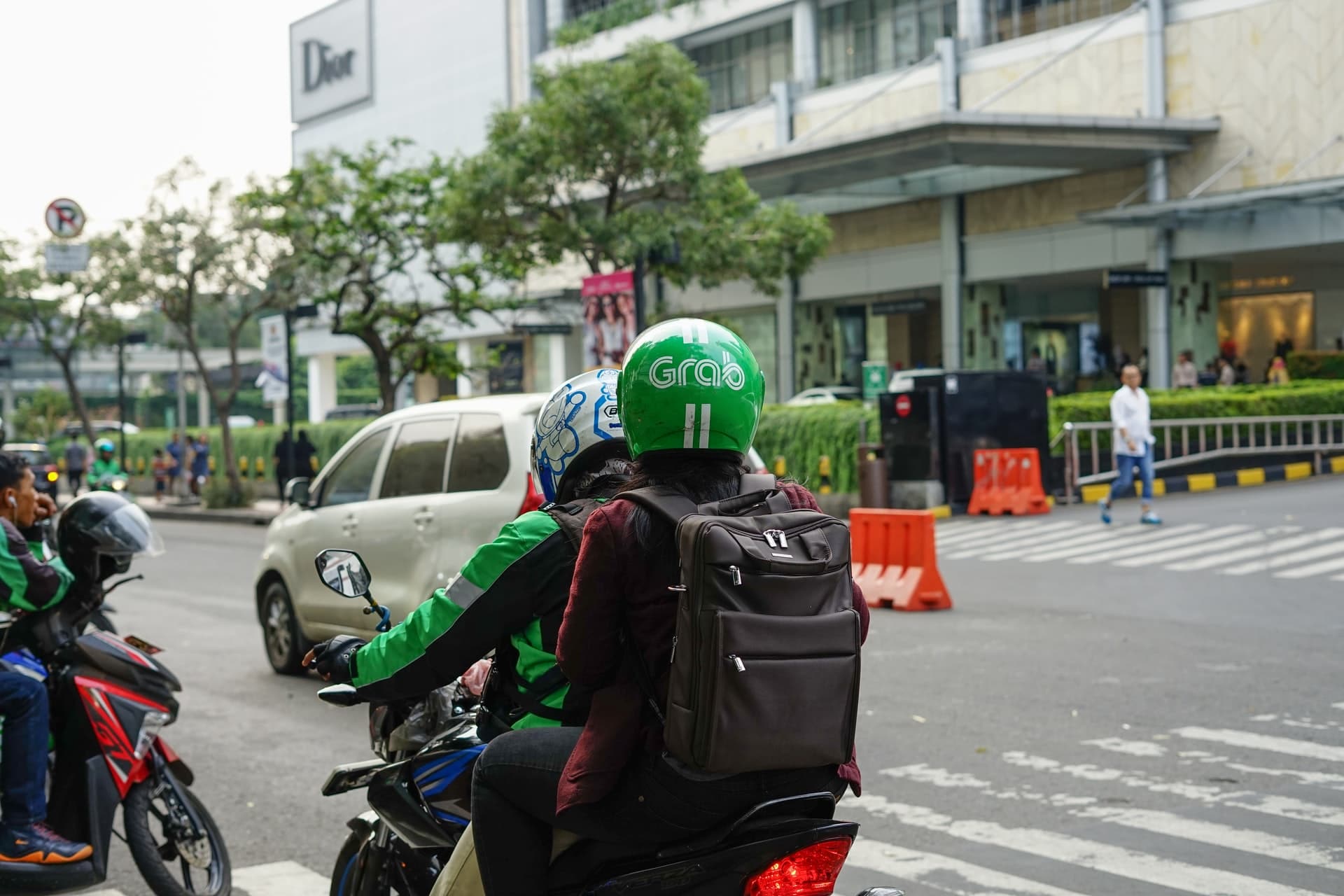 https://admin.horasis.org/wp-content/uploads/afif-kusuma-aMl7QzpzYdA-unsplash.jpg